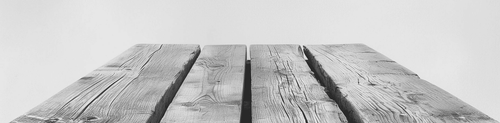 Come carteggiare correttamente il legno