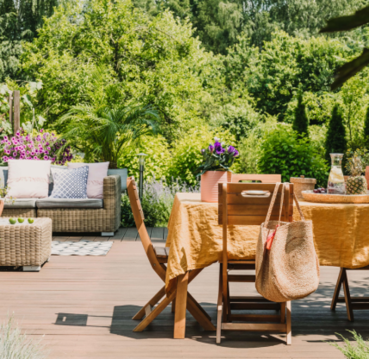 Traitements du mobilier de jardin en bois